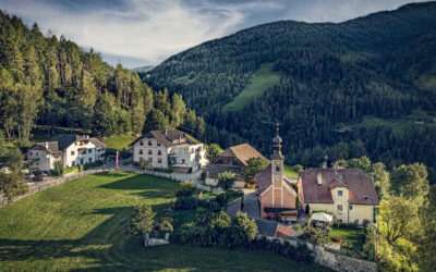 HAPPINESS INSIDE – Deine Yoga Auszeit in Südtirol